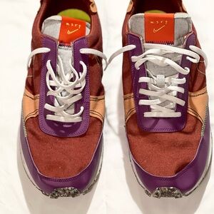 Nike DayBreak Orange, Burgundy and Violet Sneakers